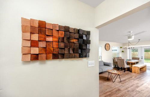 Modern Vacation Home 3BR 1BTH Close to Gulf Beach - Foto 9