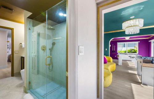 5 Min to Beach - Heated Pool Hot Tub 85 TV's BBQ Games - Foto 52