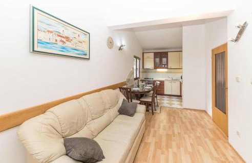 Relaxing Holiday Home With Pool, Fitness Area, and Entertainment Facilities - Photo 51