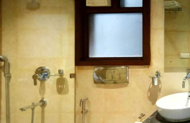 UDS Villa - Next to VFS, Walking to Connaught Place - Foto 37