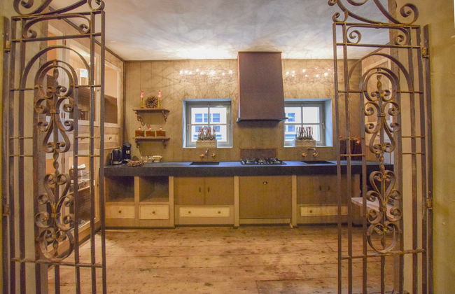 Posh Holiday Home in Alphen with Hot Tub - Foto 16