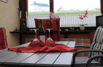 Schlossblick keine Montagewohnung - Photo 6