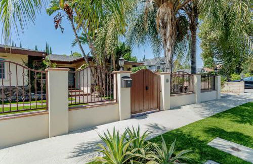 Cozy Home with Pool and Jacuzzi Minutes from Universal Studios - Foto 53