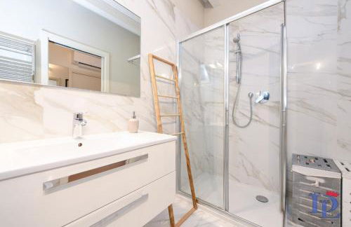 Warda Lovely Suite DesenzanoLoft Official Partner Homes & Villas by Marriott Bonvoy - Foto 28