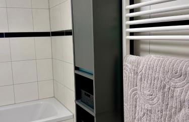 SiYen three with 24h Check-in - Foto 6