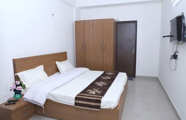 Shree Jee Dham - Photo 2