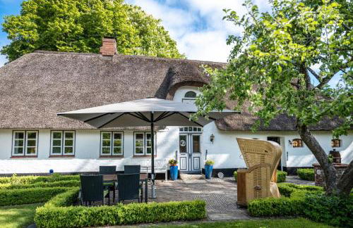 Poppenstuuv - Photo 1