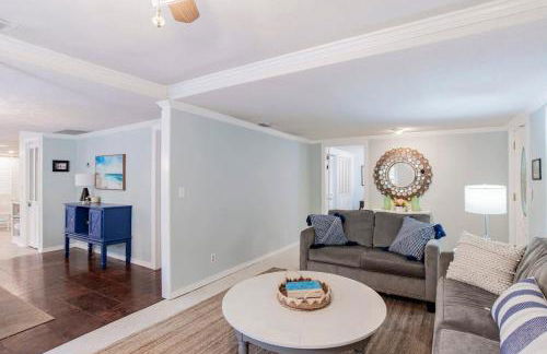 Dozing on Dog River- River Access Dock Yard - Foto 11