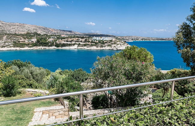 Chloe Seafront Villa - Photo 17