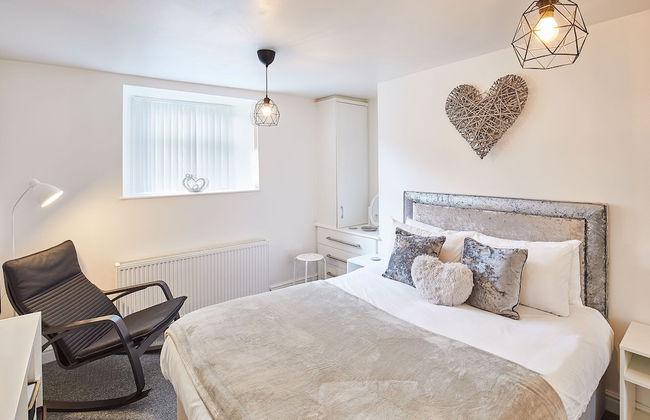 Host Stay Park Base - Photo 3