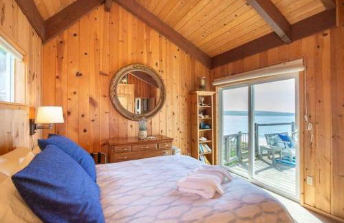 Breaking Waves! On the Bluff! AMAZING VIEWS!! BBQ! Fast WiFi! Walk to Beach!!! - Foto 20