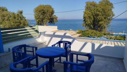 WHITE & BLUE Kamari - Foto 2