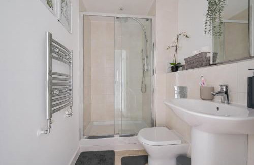 Canary Chic 2 Bedroom Apartment with Marina Views - Foto 3