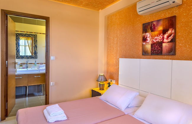 Amazing Villas in Crete - Photo 13