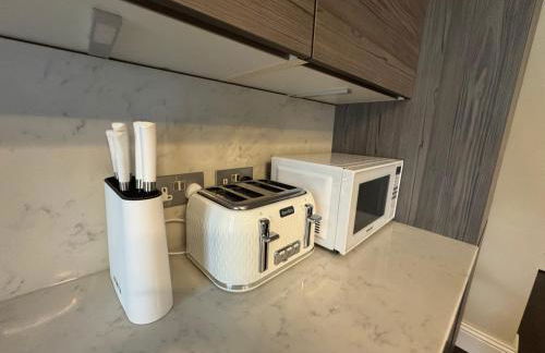 Elegant One Bedroom Apartment in Central London - Photo 6