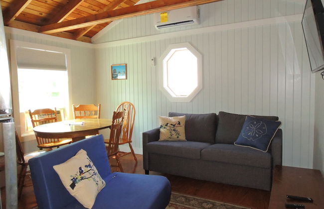 Shorelands Guest Resort and Cottages - Photo 28