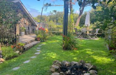 Lofthouse - secluded quirky cottage with sea views! - Photo 57