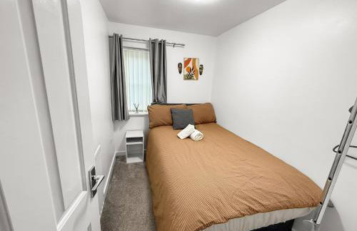 New Manchester City Getaway House with 2 FREE Parking - Foto 48