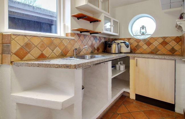 "Claudia" - Photo 13