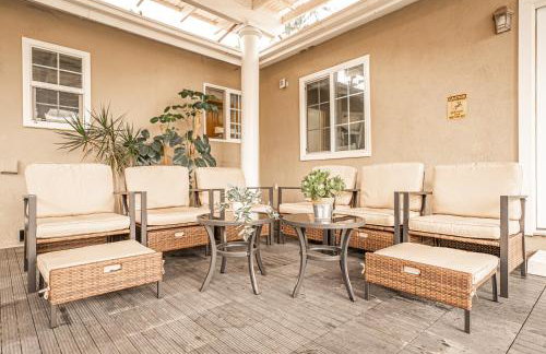 Entire 4BR 4BA House in West Covina Modern Private Comfortable - Foto 24