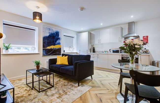 Hybrid Resi - Mitcham - Foto 25