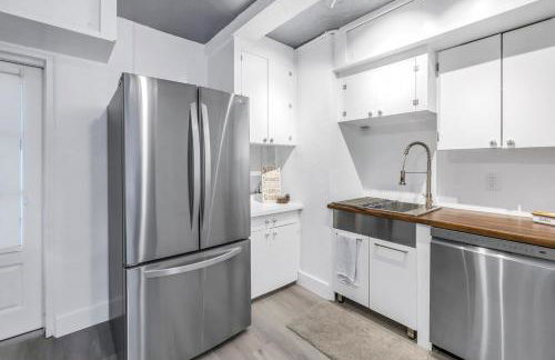 Comfy and quiet Steps to fun events downtown - Foto 9