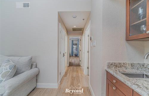 Blue Hues & Lake Views - Foto 42