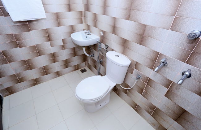 OYO Home 29319 Traditional Villa Near Thiruvananthapuram Zoo - Foto 31