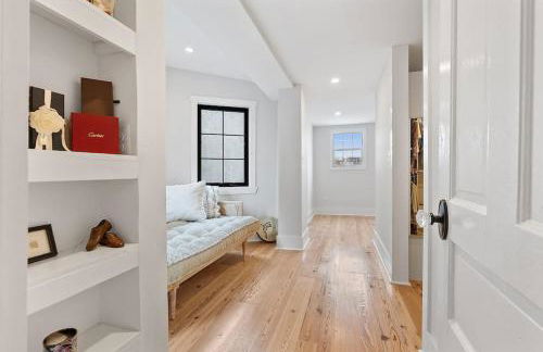 Designer 3 BR Townhome with Beautiful Backyard - Foto 30