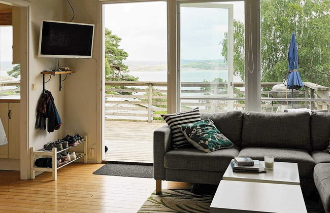 4 Person Holiday Home in Hoviksnas - Photo 9