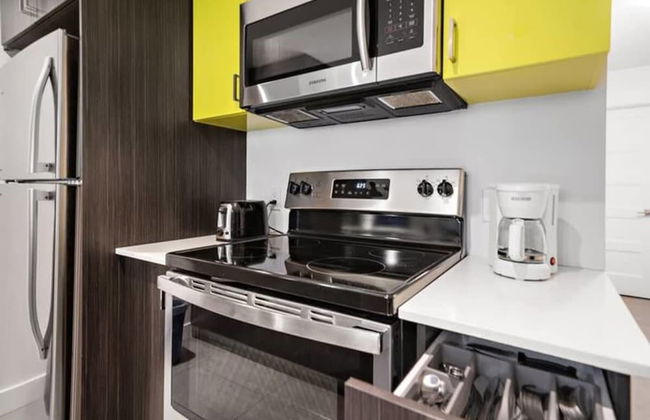 Downtown Metro Frontenac 2 BR new Apartment max 6p - Photo 14