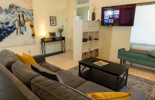 Trailside vacation home—easy walk to Winthrop - Foto 23