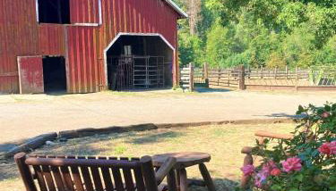 Secluded Farm Stay for a Perfect Oregon Glamping Experience - Foto 2