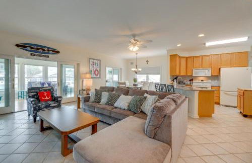 Waterfront Gem with Dock 3 Mi to Fenwick Island Fun - Foto 5