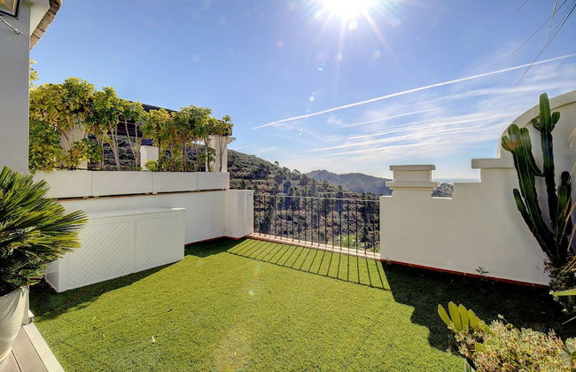 A Beautiful Modern Two Bedroom Villa - Foto 22