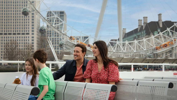 Bateau touristique de Londres avec billet flexible - Photo 4, Passant devant le London Eye