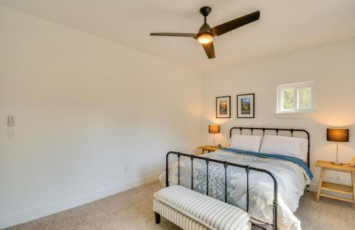 2 Mi to Lake Stunning Twin Lakes Home with Deck - Foto 20