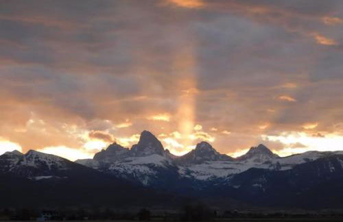 Teeny Teton Home with Panoramic View - Foto 3