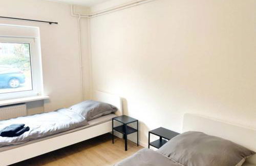 have-a-nice-Stay - Schwarzenbek A - Monteursunterkunft - Einzelbetten - gute Anbindung - Bettwäsche - Foto 2
