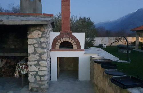 Villa Popovi a Dvori - Six Bedroom Villa with Pool - Foto 7