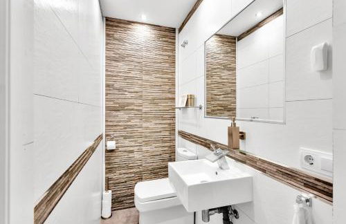 Most Luxurious Villa on the Costa del Sol - Photo 71