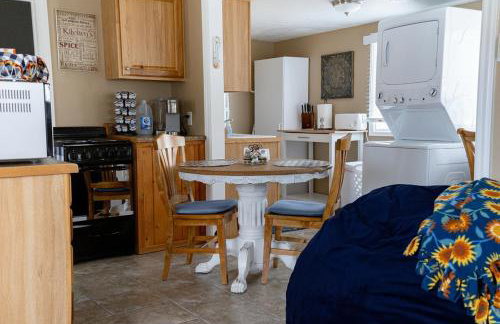 Our Little Yellow House - Foto 5