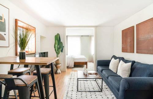 75-2A furnished 1BR W D Elev central park - Foto 1