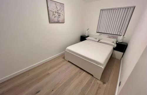 Luxurious Entire 2-Bedroom Apartment in the Heart of Bromley - Foto 4