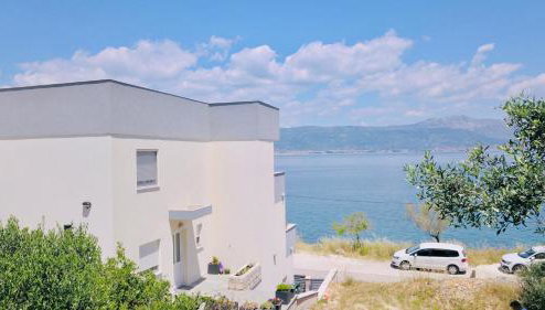 Apartment Rovci 2 - Photo 1