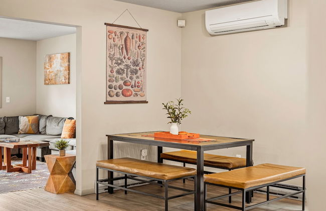 Emerald Bluff by Avantstay Lake Views Deck Fire Pit Game Room - Photo 27