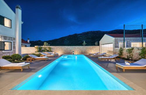 Villa Lovorika - Padel, Cageball, Basketball & Heated Pool - Foto 56