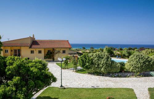 Sandy Beach Villas and Apartments - Photo 78