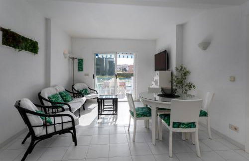 Cala Blanca, bajo, 2 dormitorios, by Bookindenia - Foto 7