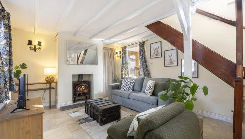 Riverside Cottage & Shepherd’s Hut with Hot Tub - Foto 4